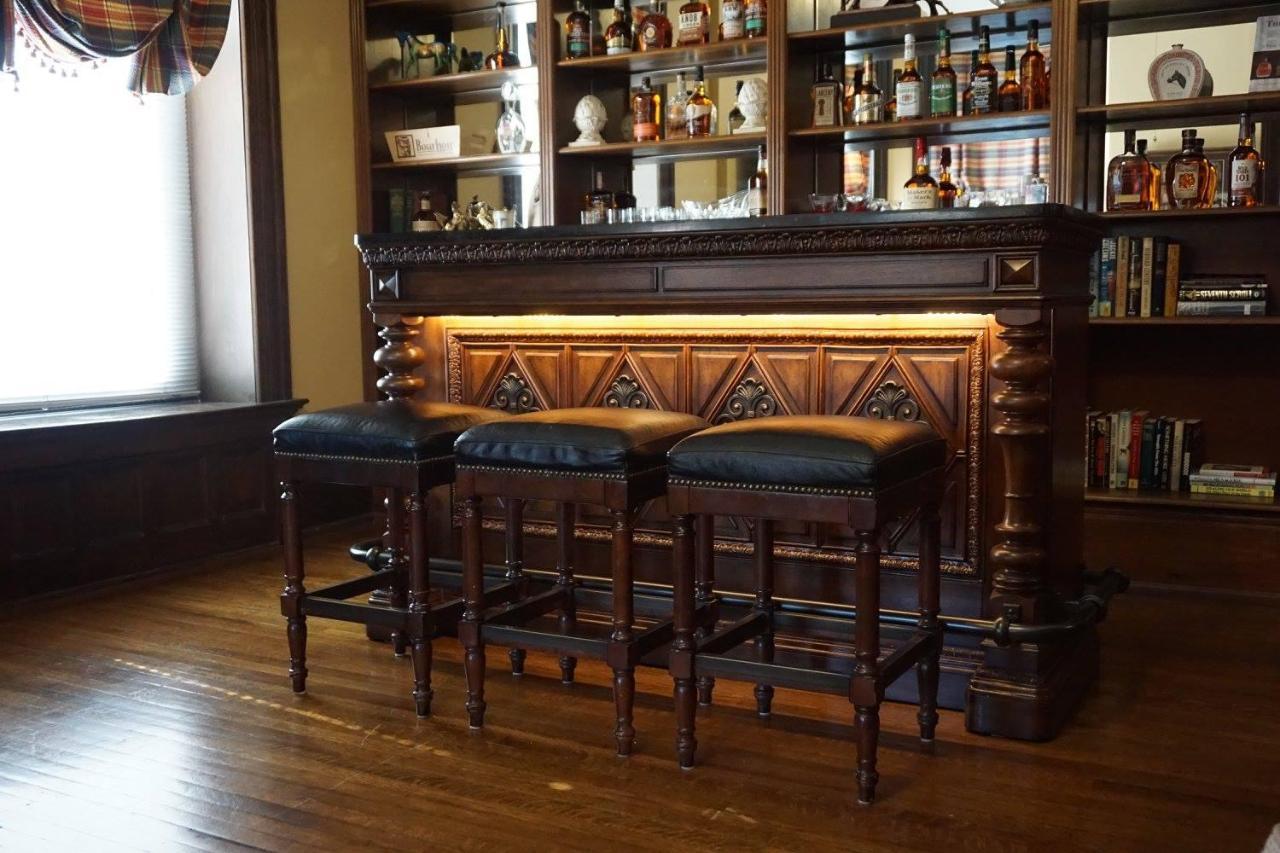 Louisville Bourbon Inn المظهر الخارجي الصورة