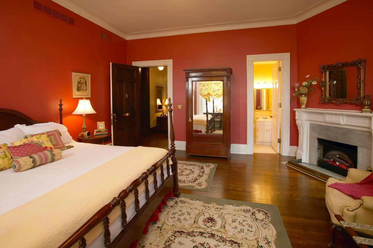 Louisville Bourbon Inn المظهر الخارجي الصورة